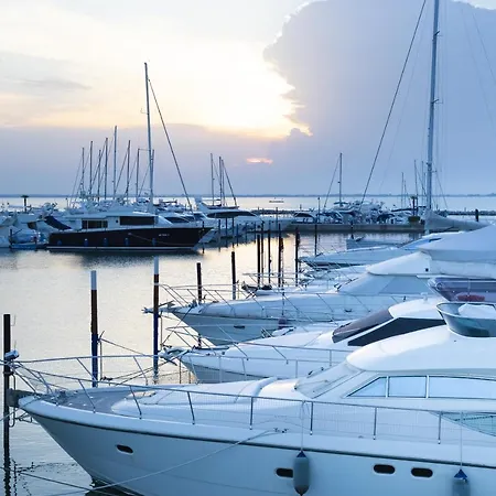 Holidays Boat Botel Porec